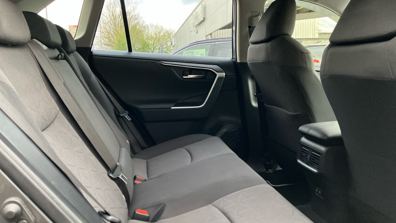 Toyota RAV4 2.5 VVT-i Hybrid Design 5dr CVT 2WD Hybrid Estate